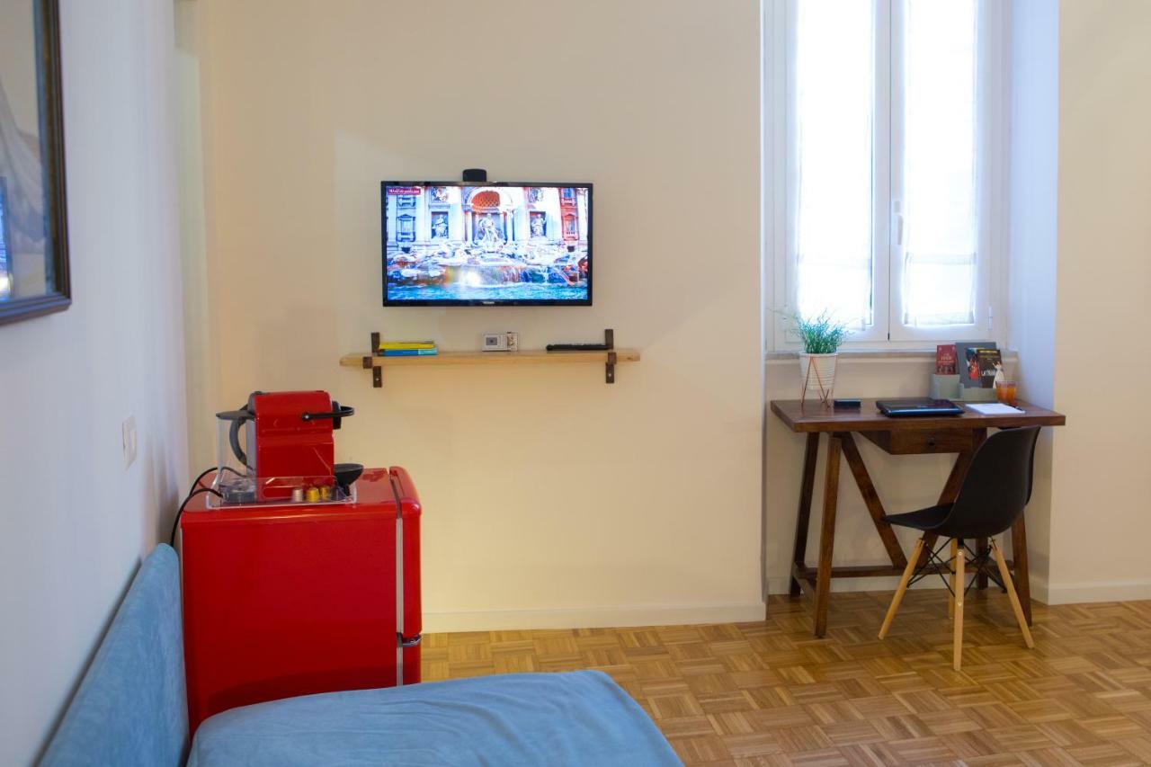 Amazing Trevi Fountain Apartment Rome Exterior photo